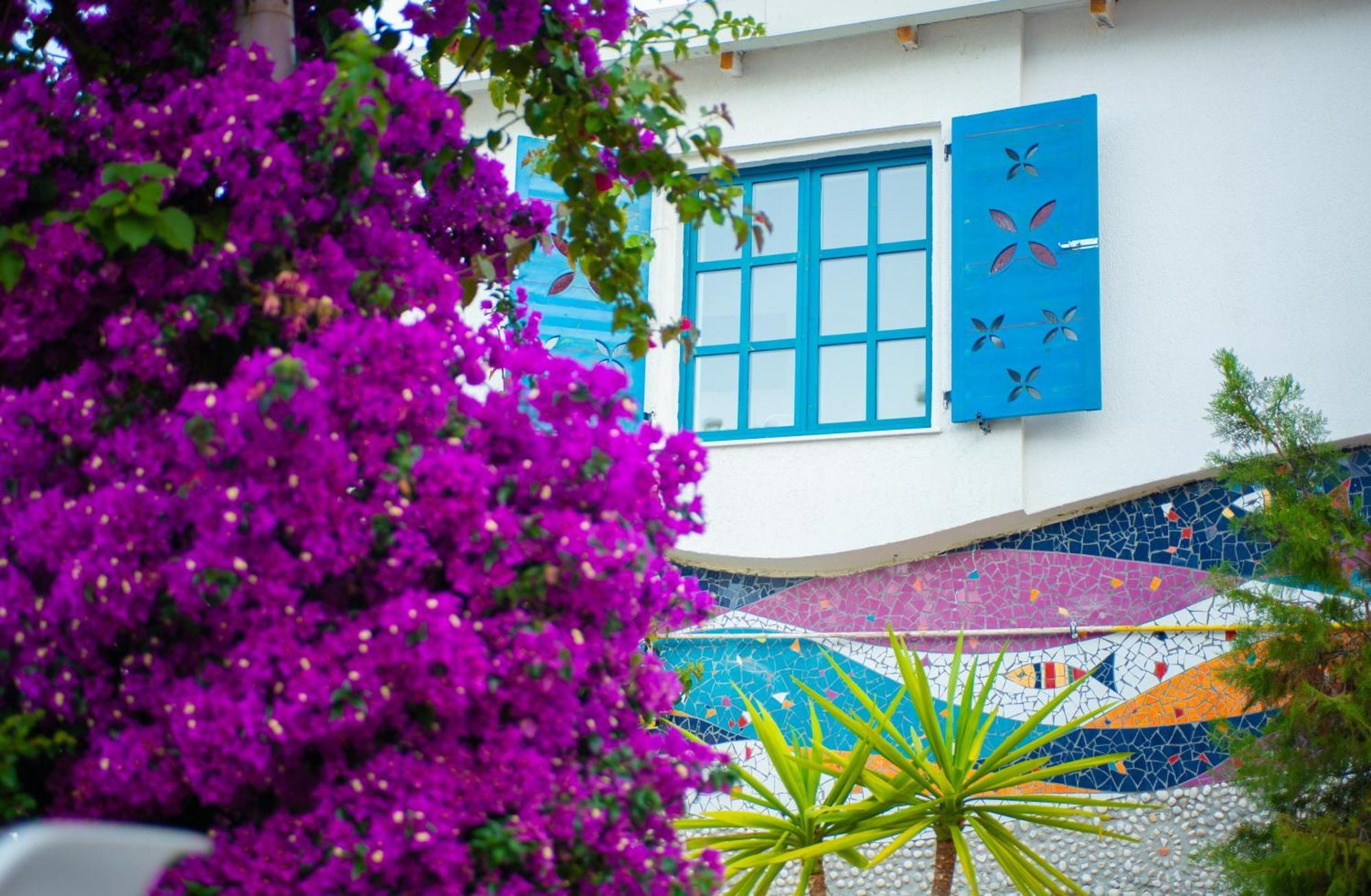 Bougainville Bay Apartments Sarande Exterior photo
