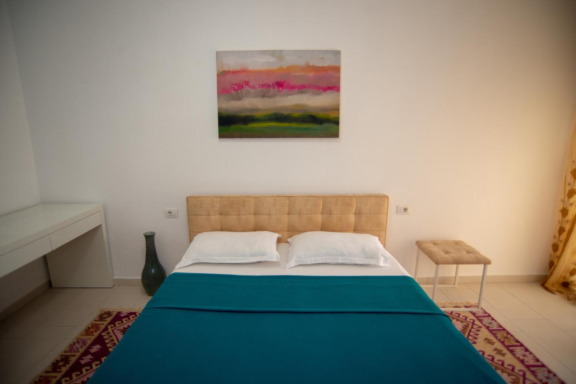 Bougainville Bay Apartments Sarande Room photo
